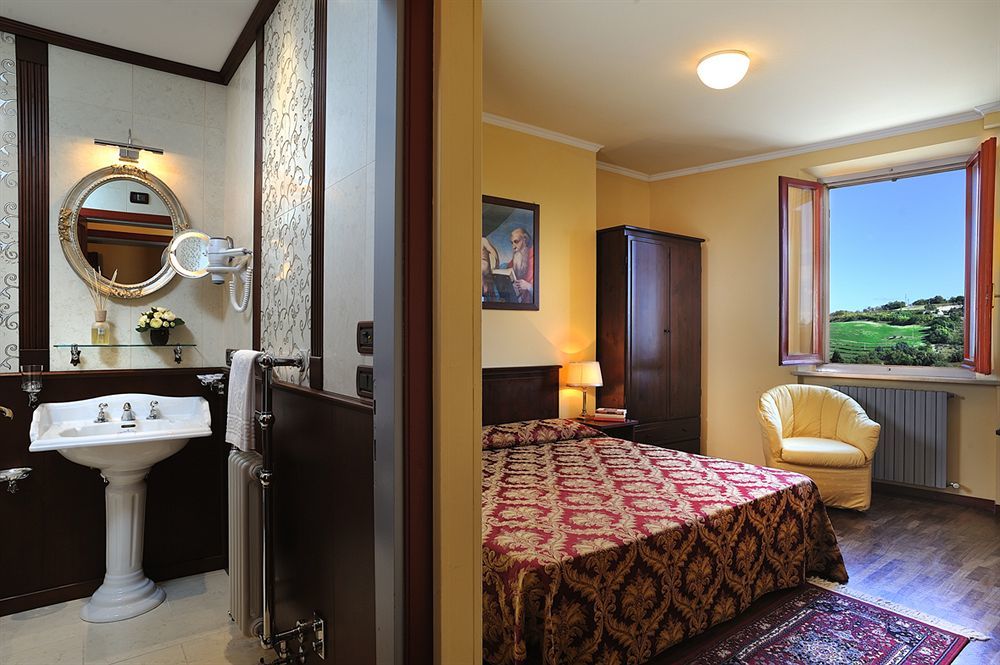 Hotel Bonconte Urbino Ngoại thất bức ảnh